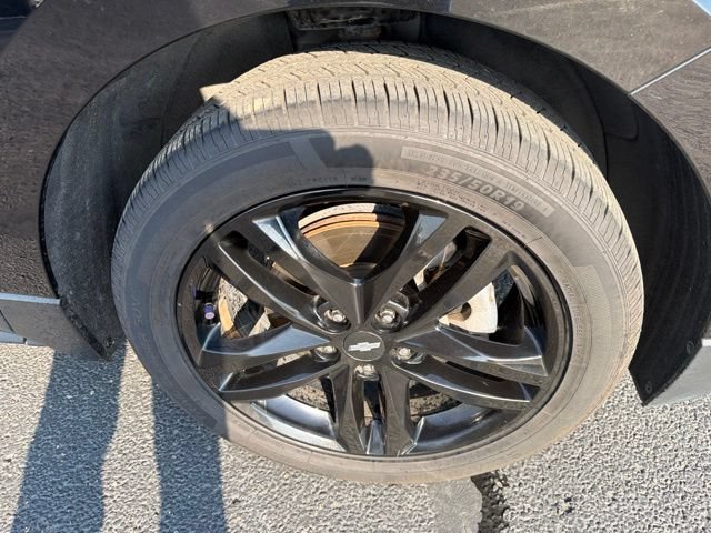 Used 2020 Chevrolet Equinox LT w/ Midnight Edition FWD image 27