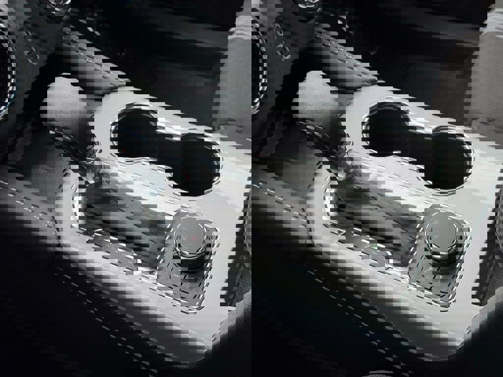 Used 2024 Chevrolet Blazer LT w/ Convenience Package image 33