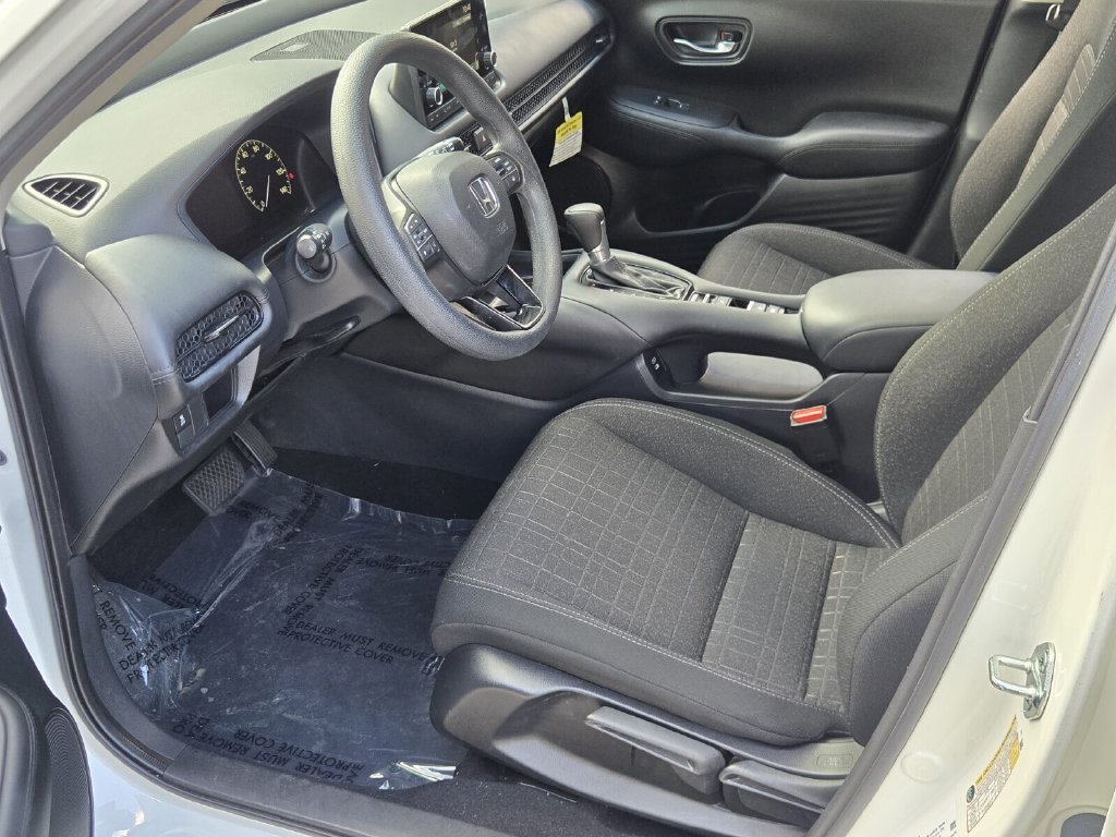 Certified 2024 Honda HR-V LX image 11
