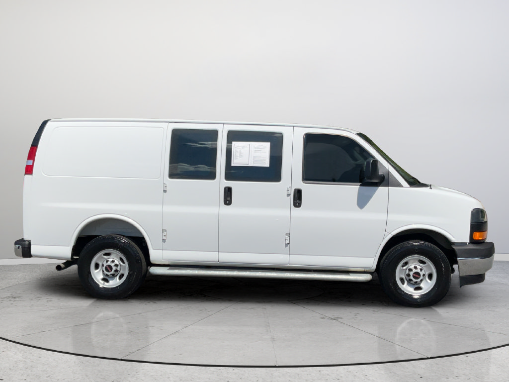 Certified 2025 GMC Savana 2500 w/ Driver Convenience Package RWD image 9