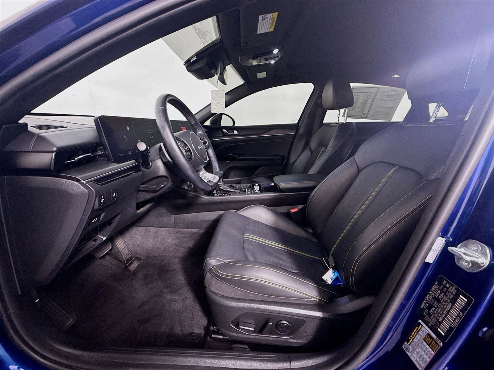 Used 2025 Kia K5 GT w/ GT1 Package FWD image 2