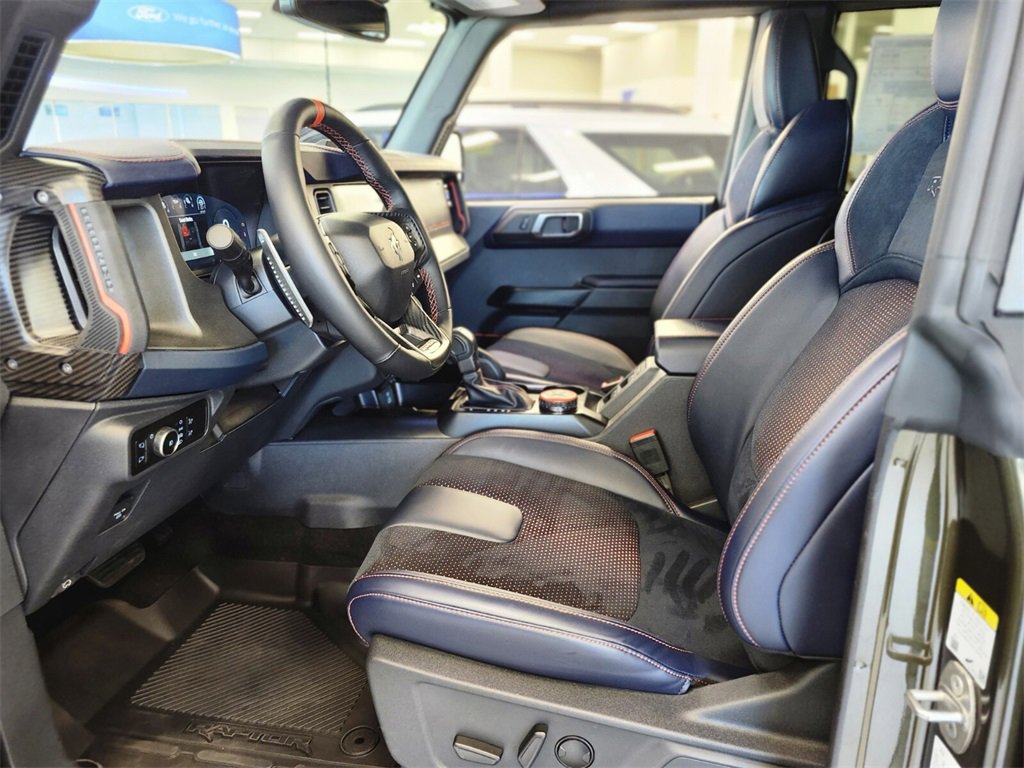 New 2025 Ford Bronco Raptor image 16