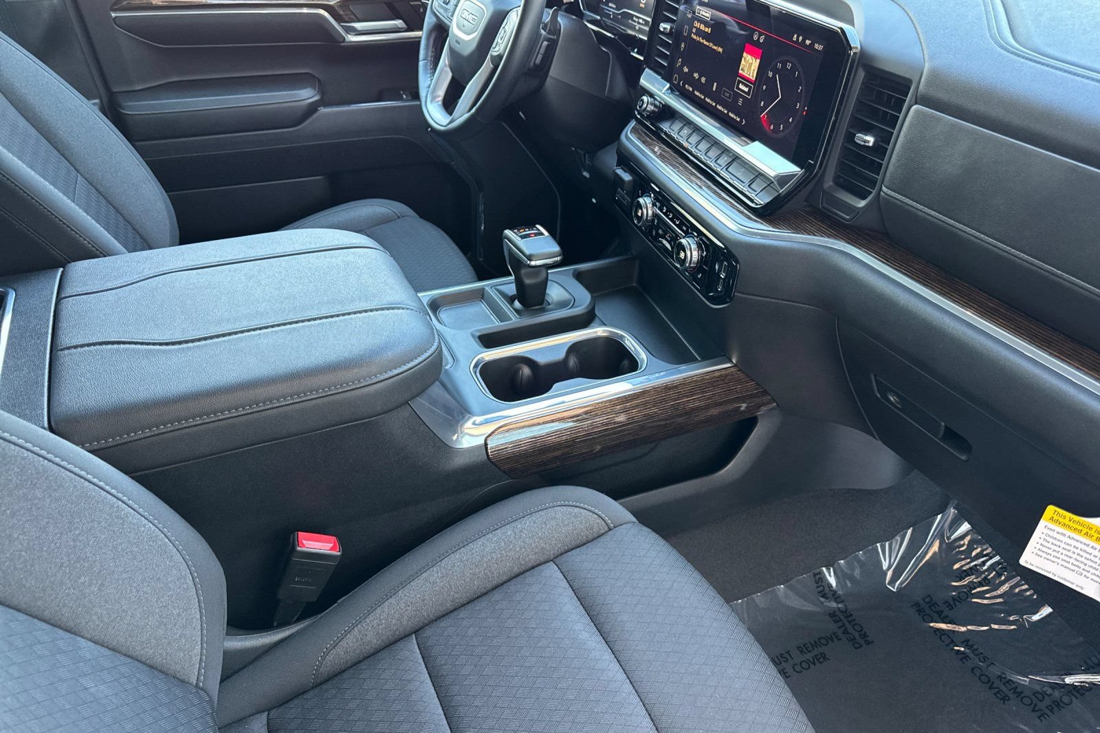Certified 2023 GMC Sierra 1500 Elevation w/ X31 Off-Road Package AWD/4WD image 16
