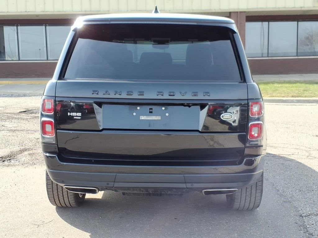 Used 2021 Land Rover Range Rover Westminster Edition image 4