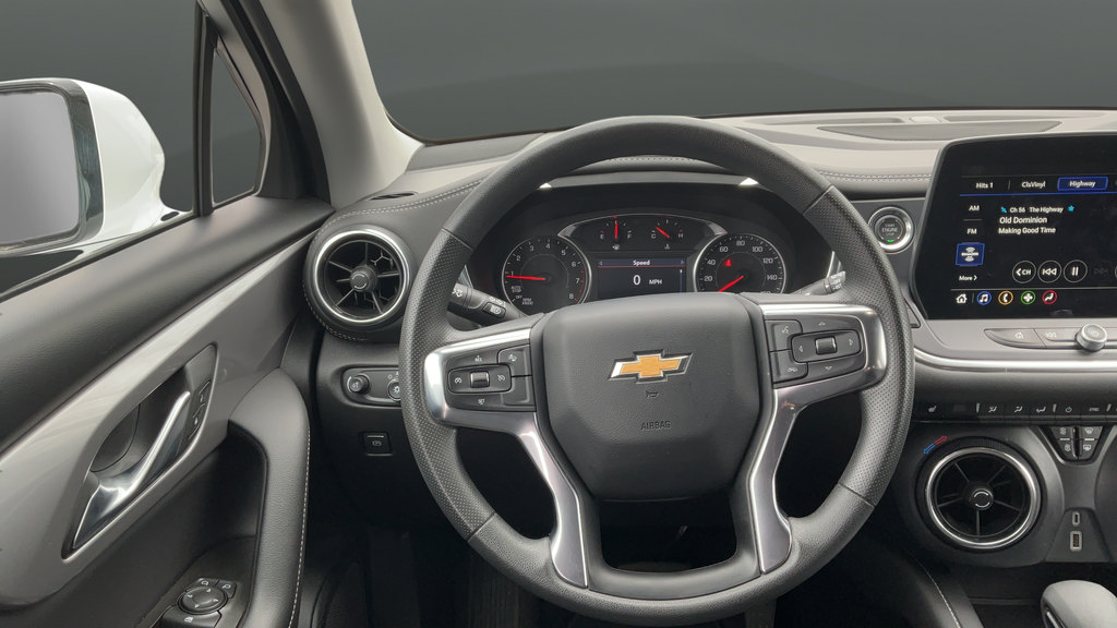 Certified 2025 Chevrolet Blazer LT AWD/4WD image 28