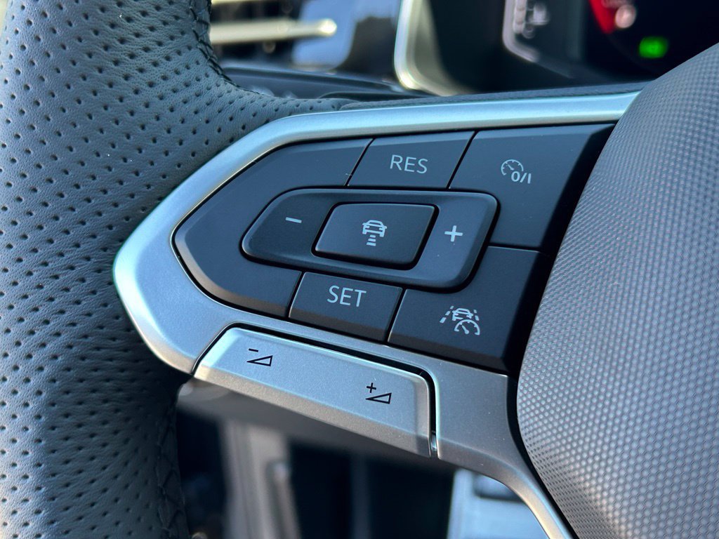 New 2027 Volkswagen Jetta GLI Autobahn FWD image 23