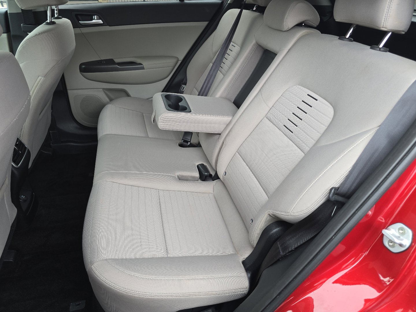 Used 2020 Kia Sportage LX w/ LX Popular Package image 26