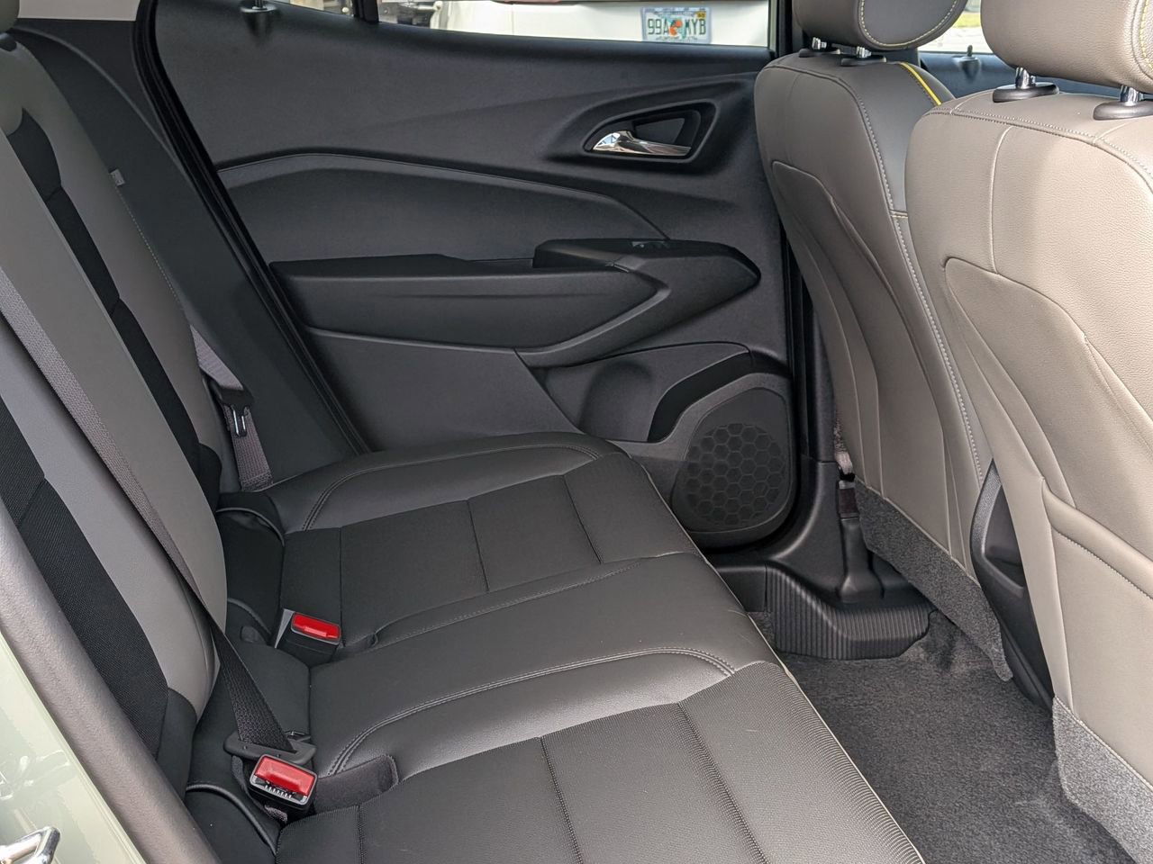 New 2026 Chevrolet Trax ACTIV w/ Sunroof Package image 23