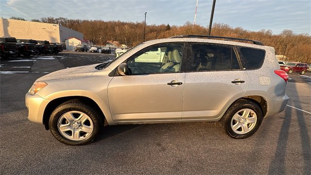Used 2012 Toyota RAV4 4WD image 2