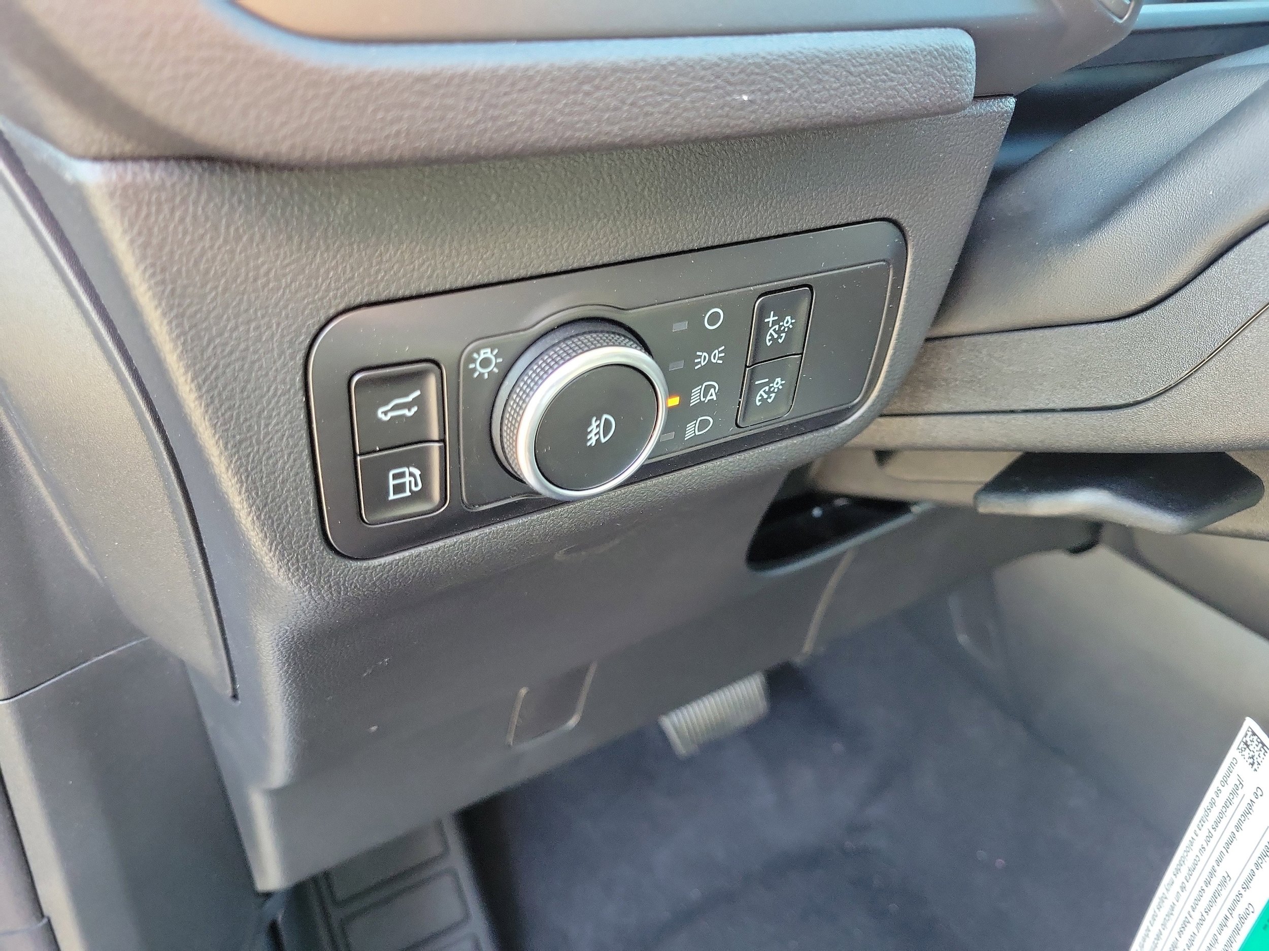 New 2026 Ford Escape SE FWD image 27