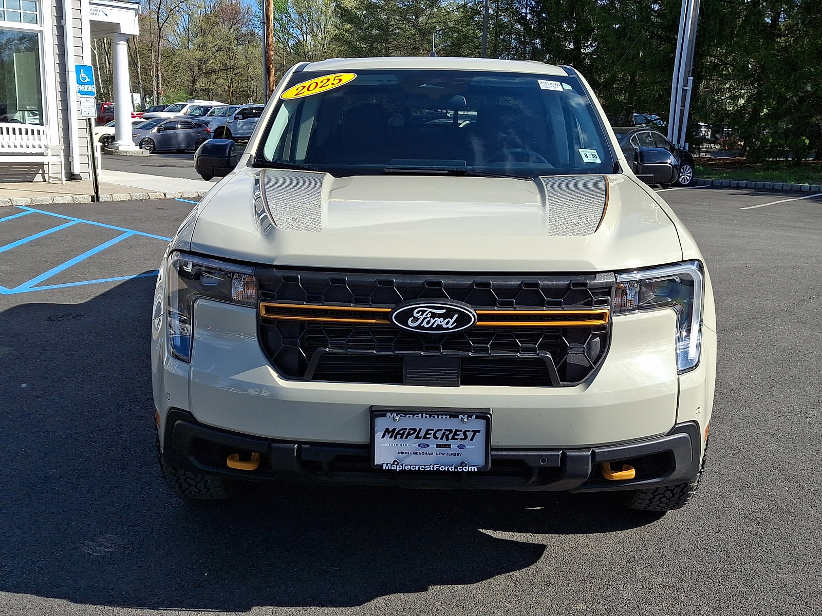 Used 2025 Ford Maverick Tremor AWD/4WD image 2