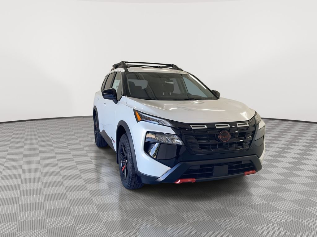 New 2026 Nissan Rogue SV AWD/4WD image 3