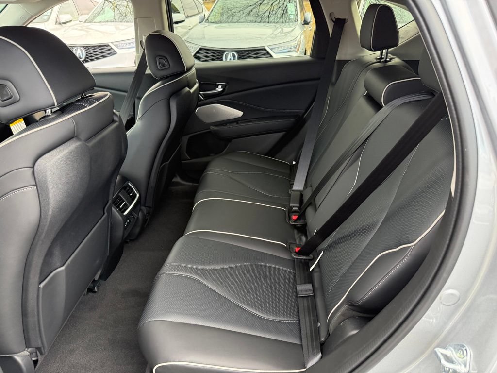 New 2026 Acura RDX w/ Advance Package AWD/4WD image 15