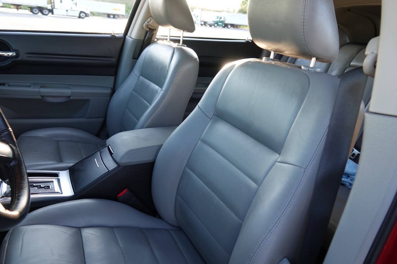 Used 2006 Dodge Magnum R/T w/ Convenience Group II RWD image 57