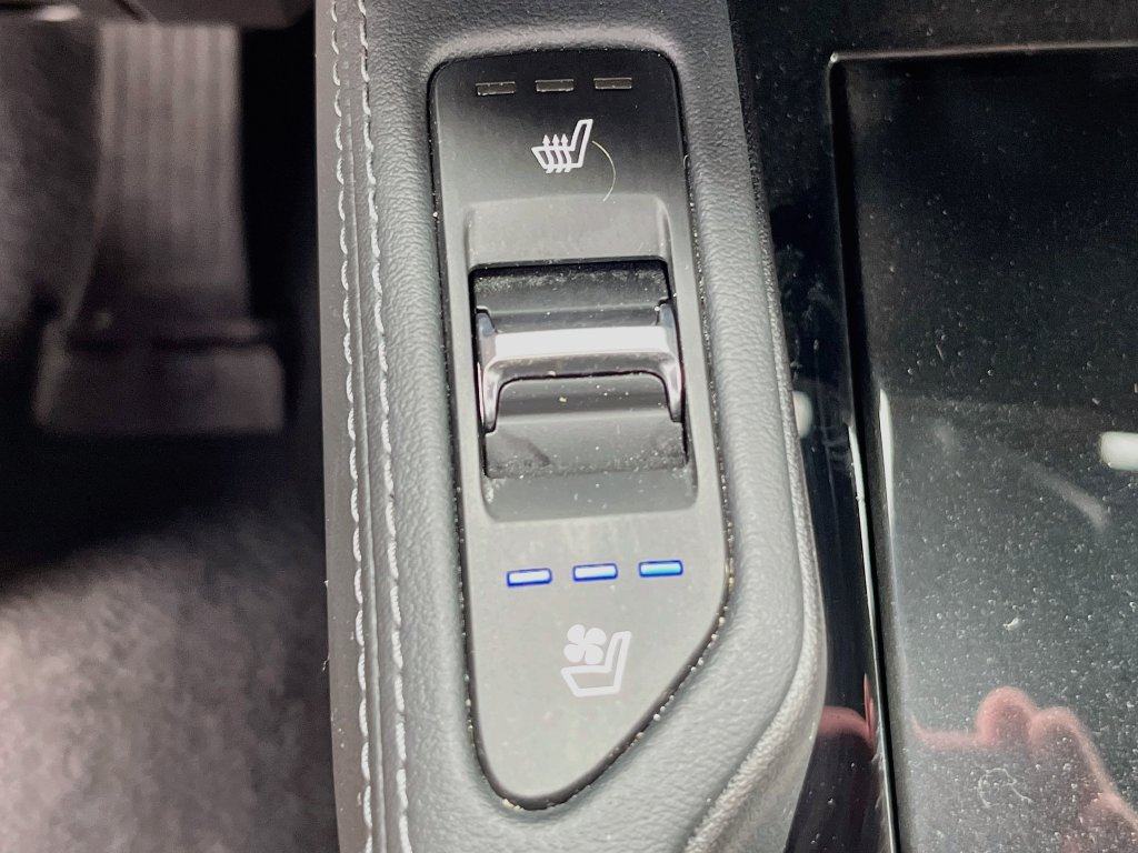 Used 2025 Kia Telluride EX X-Line AWD/4WD image 20