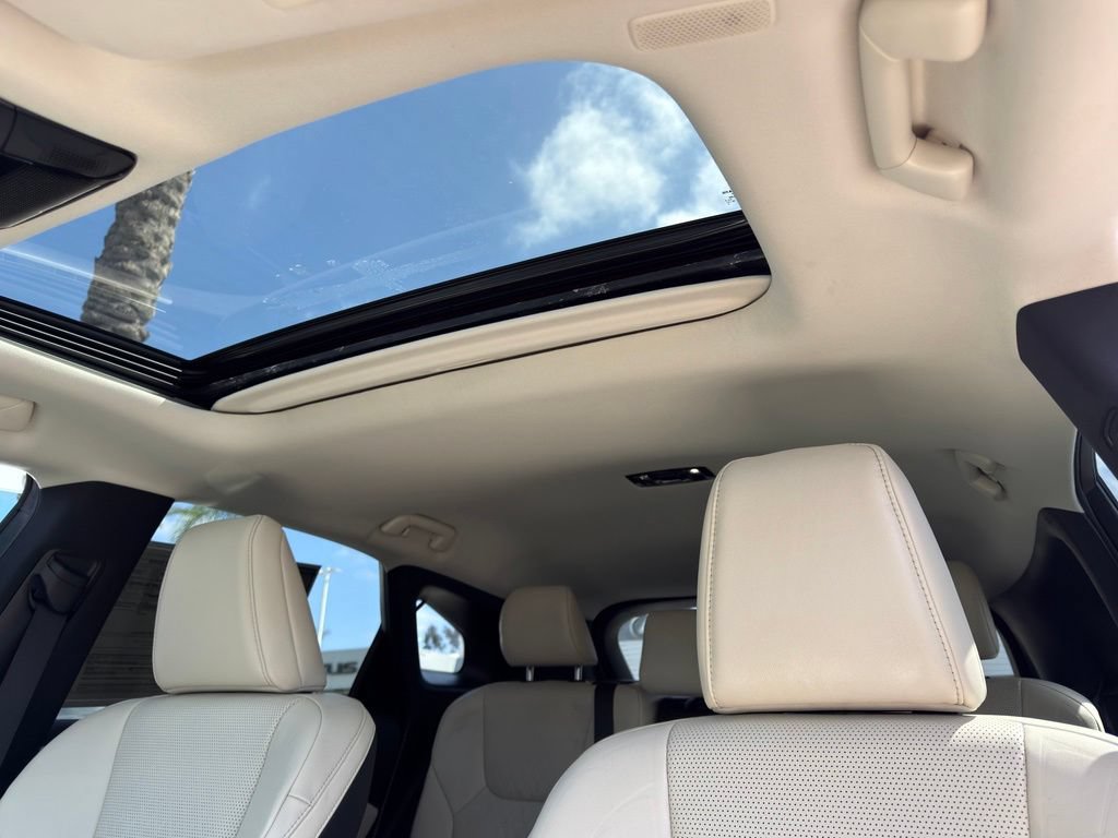 Certified 2023 Lexus RX 350 w/ Accessory Package (Z1) AWD/4WD image 18