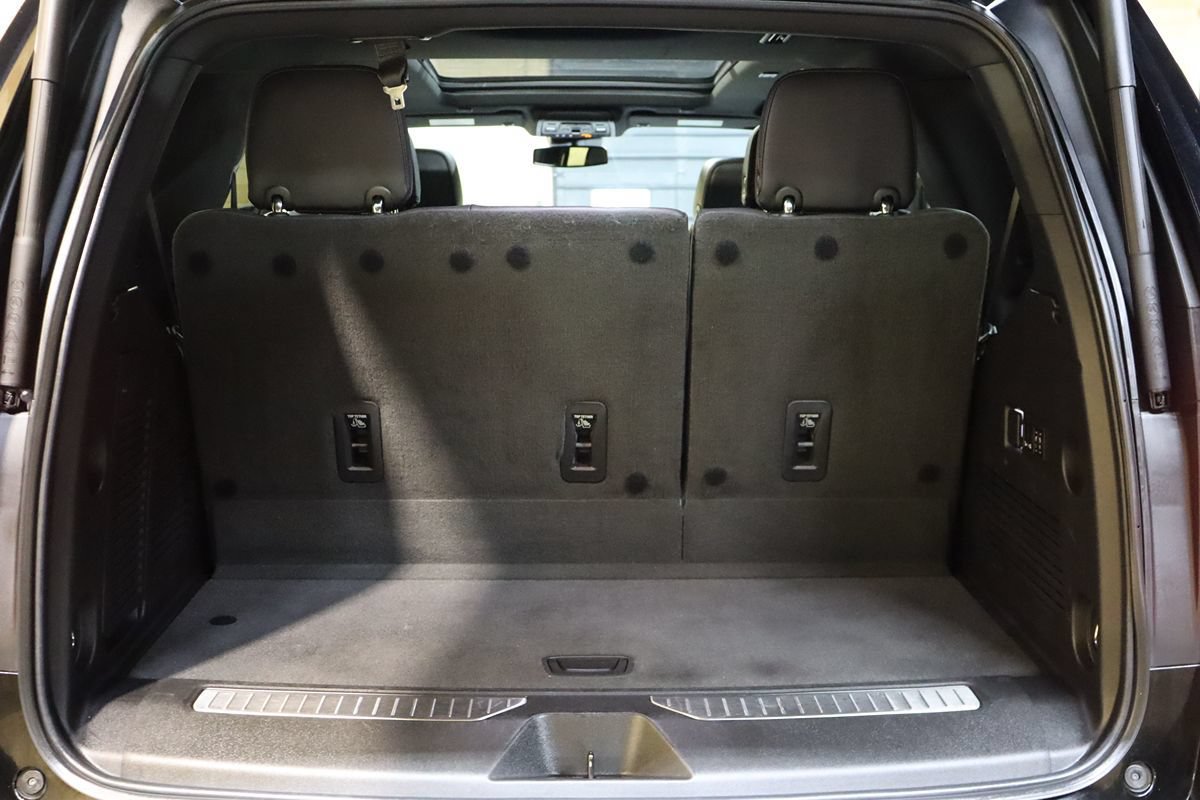 Used 2023 Chevrolet Tahoe RST w/ Luxury Package RWD image 57