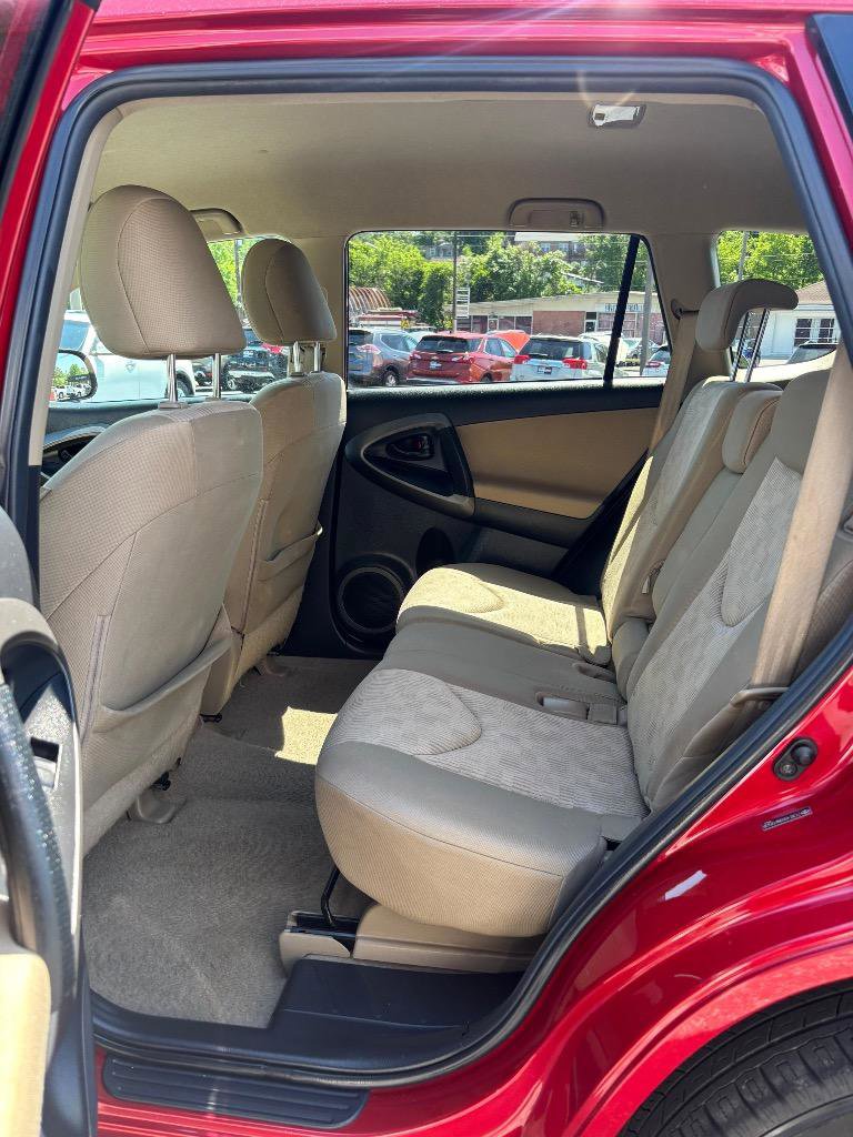 Used 2011 Toyota RAV4 4WD w/ Base L4 Extra Value Pkg image 21