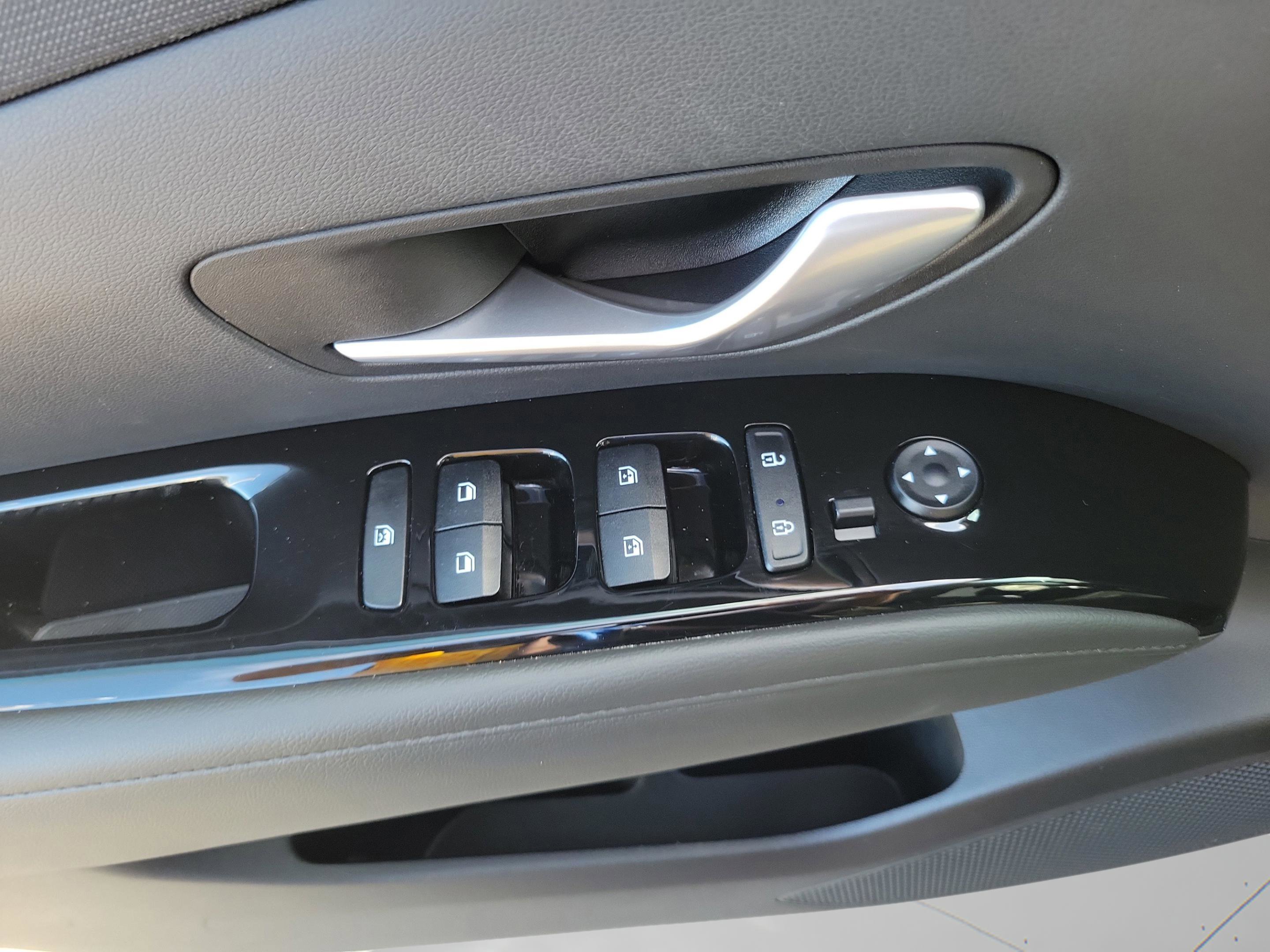 Used 2022 Hyundai Tucson SEL w/ Convenience + Premium Package image 17