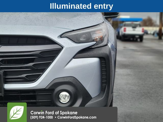 Used 2024 Subaru Outback Premium image 8
