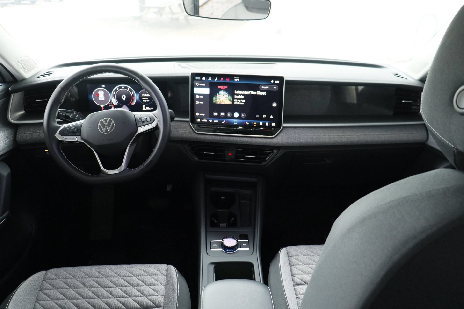 New 2026 Volkswagen Tiguan S AWD/4WD image 15
