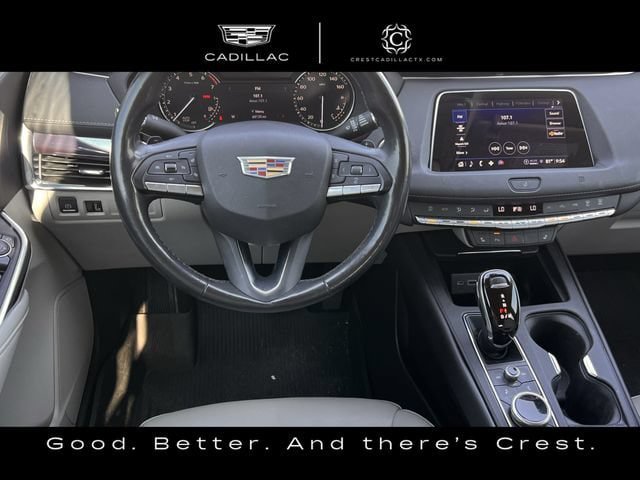 Used 2021 Cadillac XT4 Luxury w/ Cold Weather Package FWD image 10