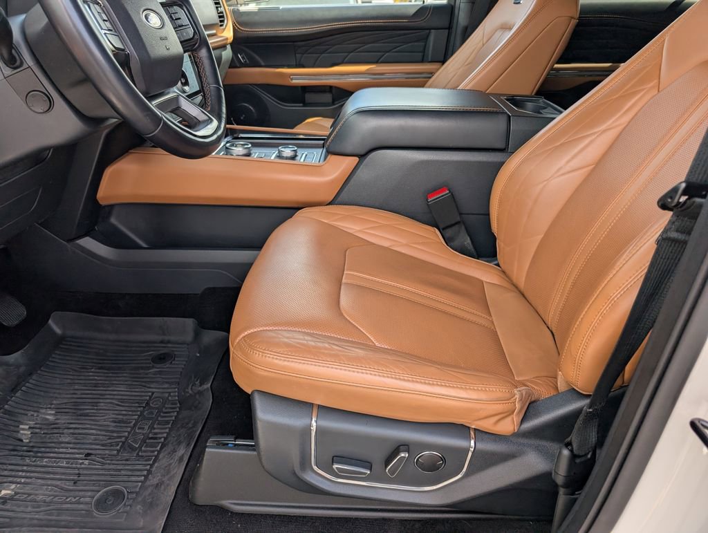 Used 2022 Ford Expedition Max Platinum image 14