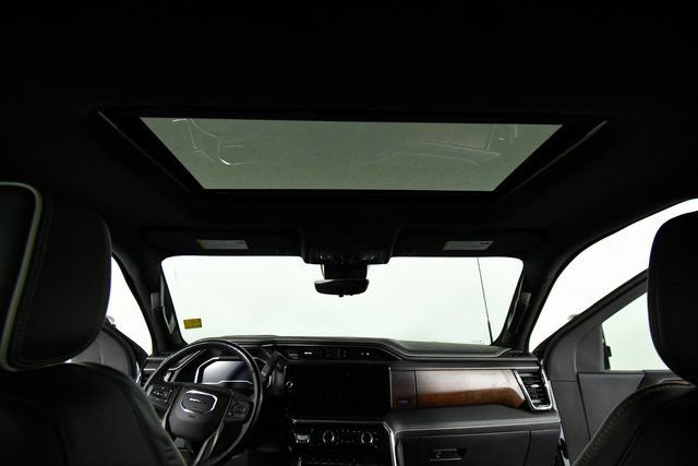 Used 2024 GMC Sierra 3500 Denali Ultimate image 22