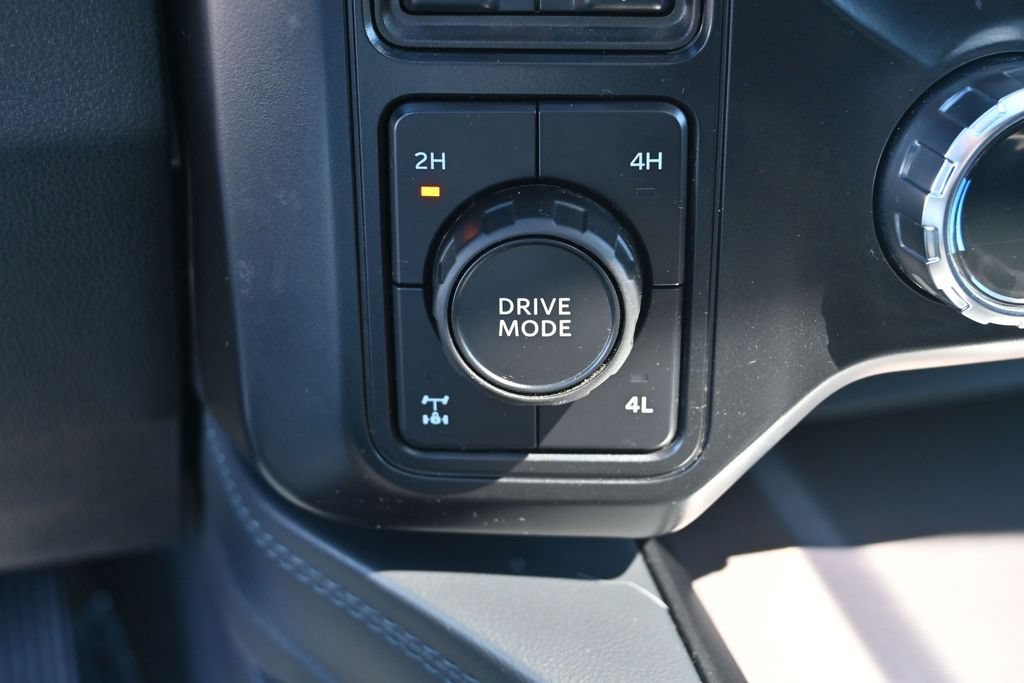 Used 2026 Ford F250 Platinum AWD/4WD image 27