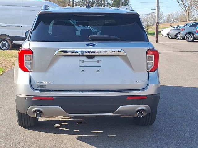 Certified 2023 Ford Explorer Limited AWD/4WD image 4