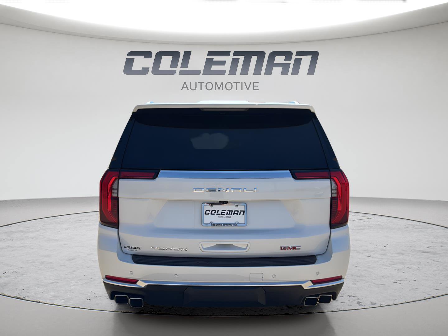 Used 2025 GMC Yukon Denali w/ Sun & Power Step Package image 4