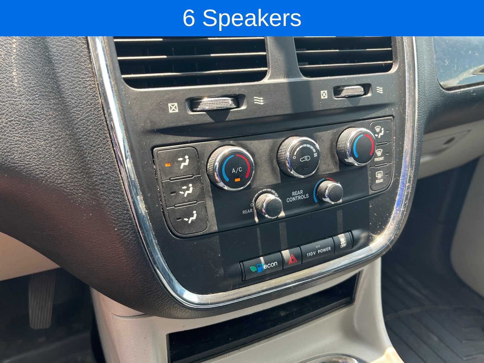 Used 2012 Dodge Grand Caravan SXT w/ Entertainment Group 1 FWD image 10
