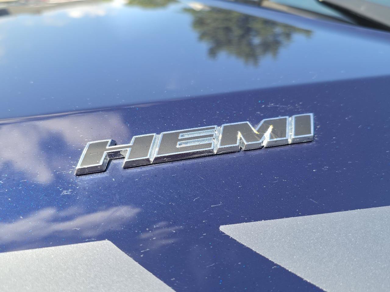 Used 2013 Dodge Challenger R/T RWD image 11