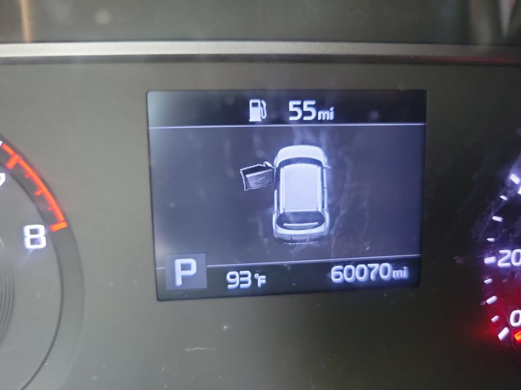 Used 2022 Kia Soul LX w/ Technology Package FWD image 20