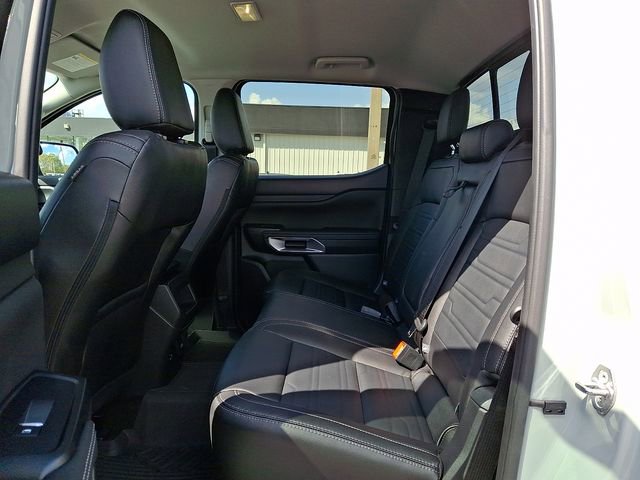 Used 2024 Ford Ranger Lariat w/ Trailer Tow Package image 10