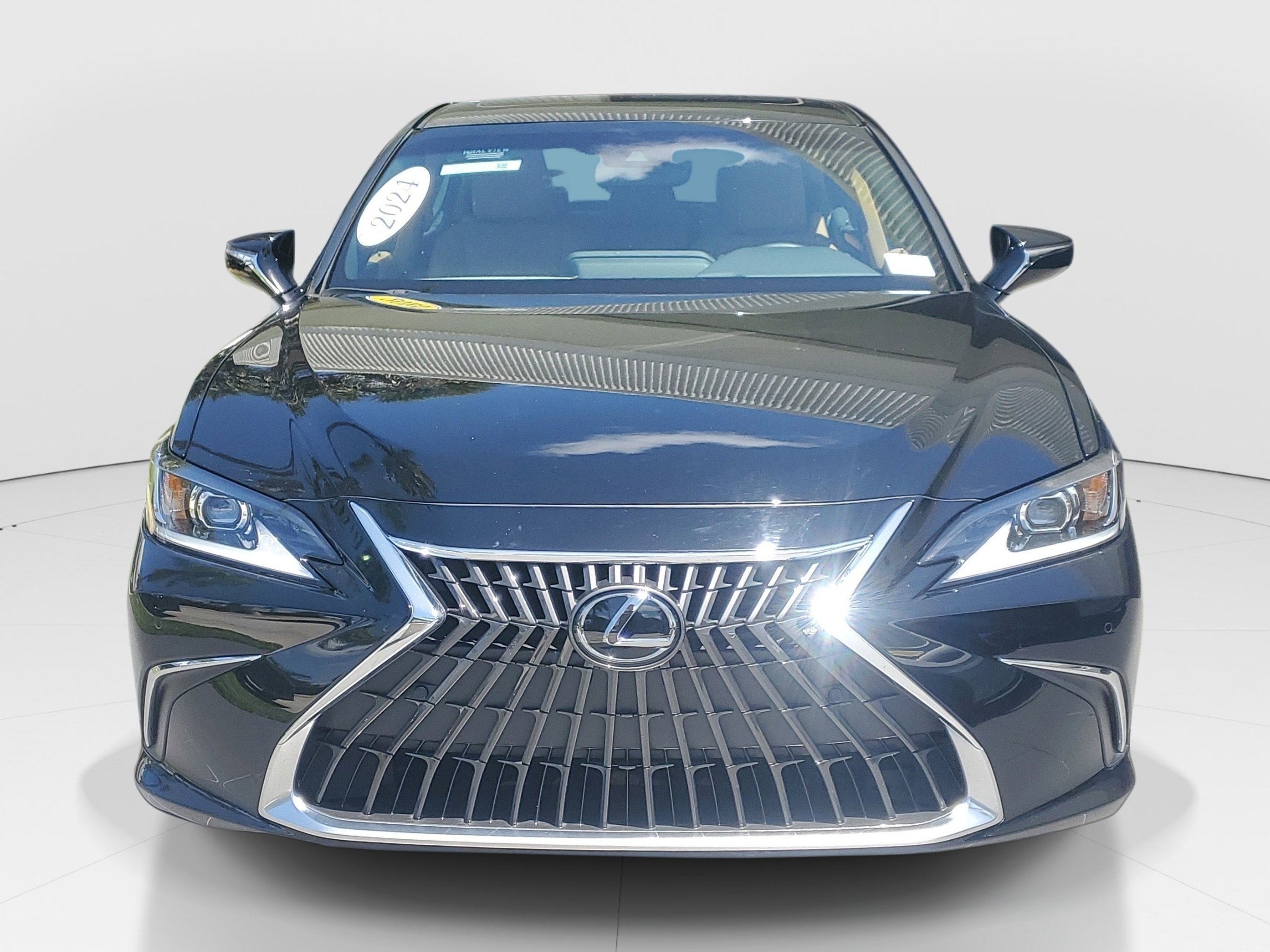 Certified 2024 Lexus ES 350 w/ Premium Package FWD image 2