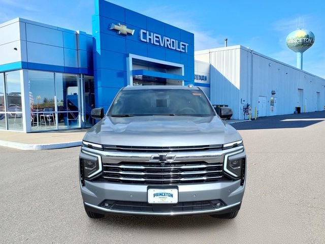 New 2026 Chevrolet Suburban LT w/ Comfort Package AWD/4WD image 9