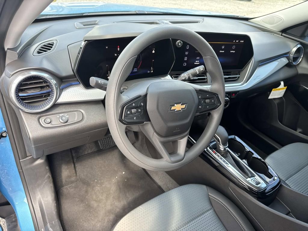 New 2026 Chevrolet Trax LT image 17