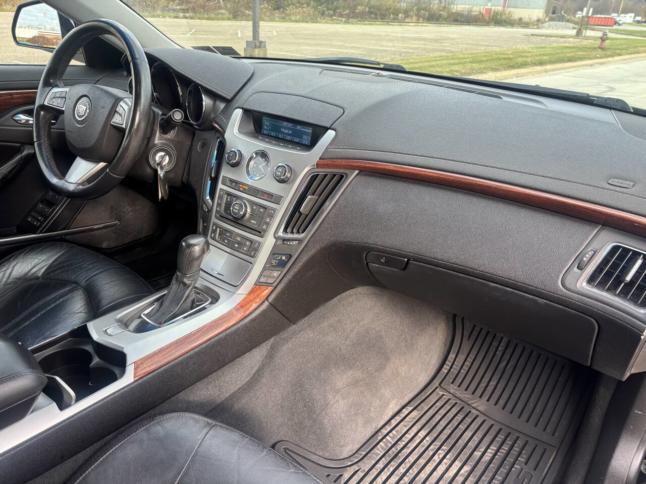 Used 2010 Cadillac CTS Luxury image 23