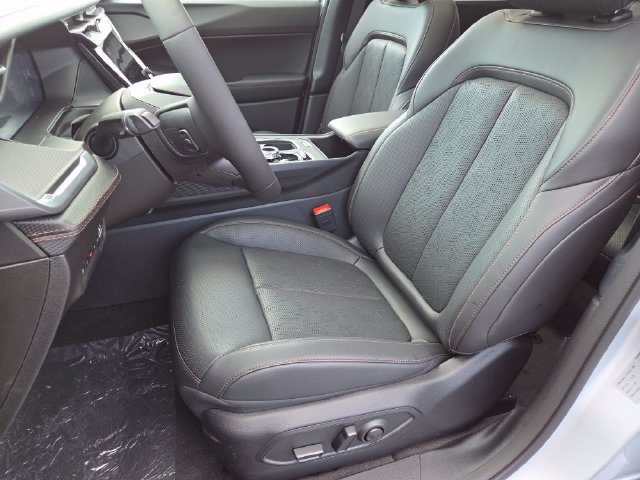 New 2026 Jeep Cherokee Overland w/ Advanced Pro Tech Group AWD/4WD image 8