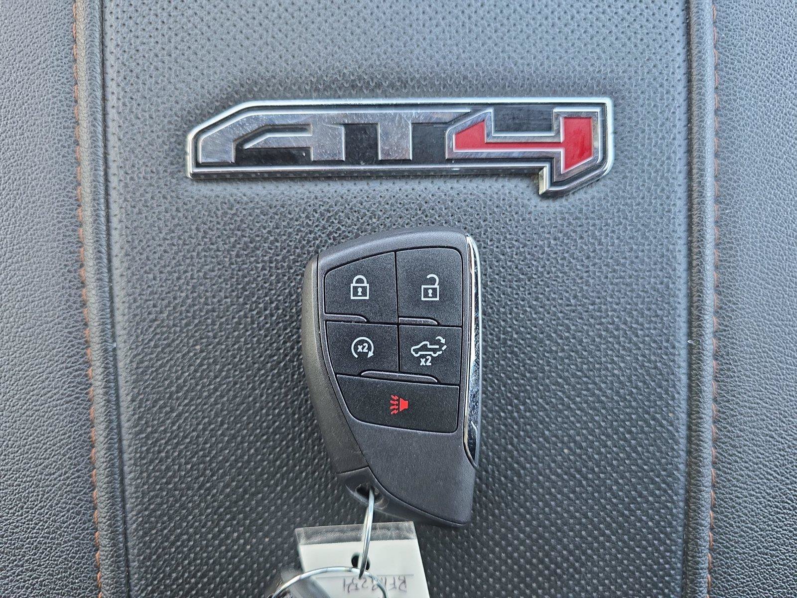 Used 2024 GMC Sierra 2500 AT4 w/ AT4 Premium Plus Package AWD/4WD image 28
