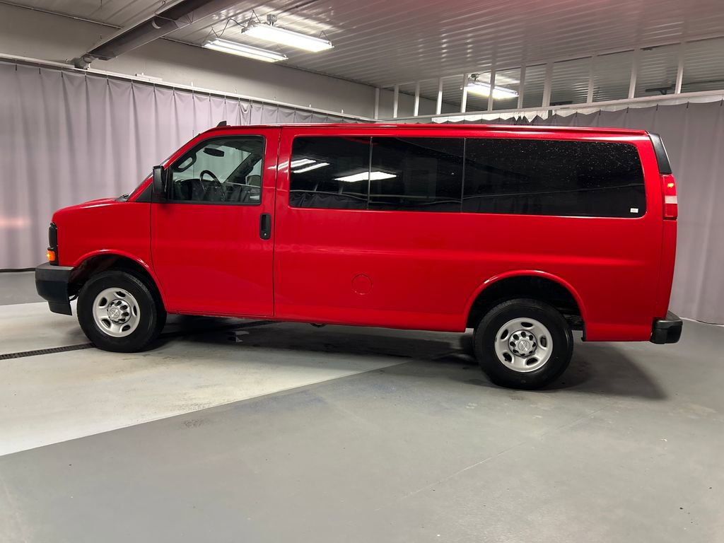 Used 2017 Chevrolet Express 2500 LS image 4