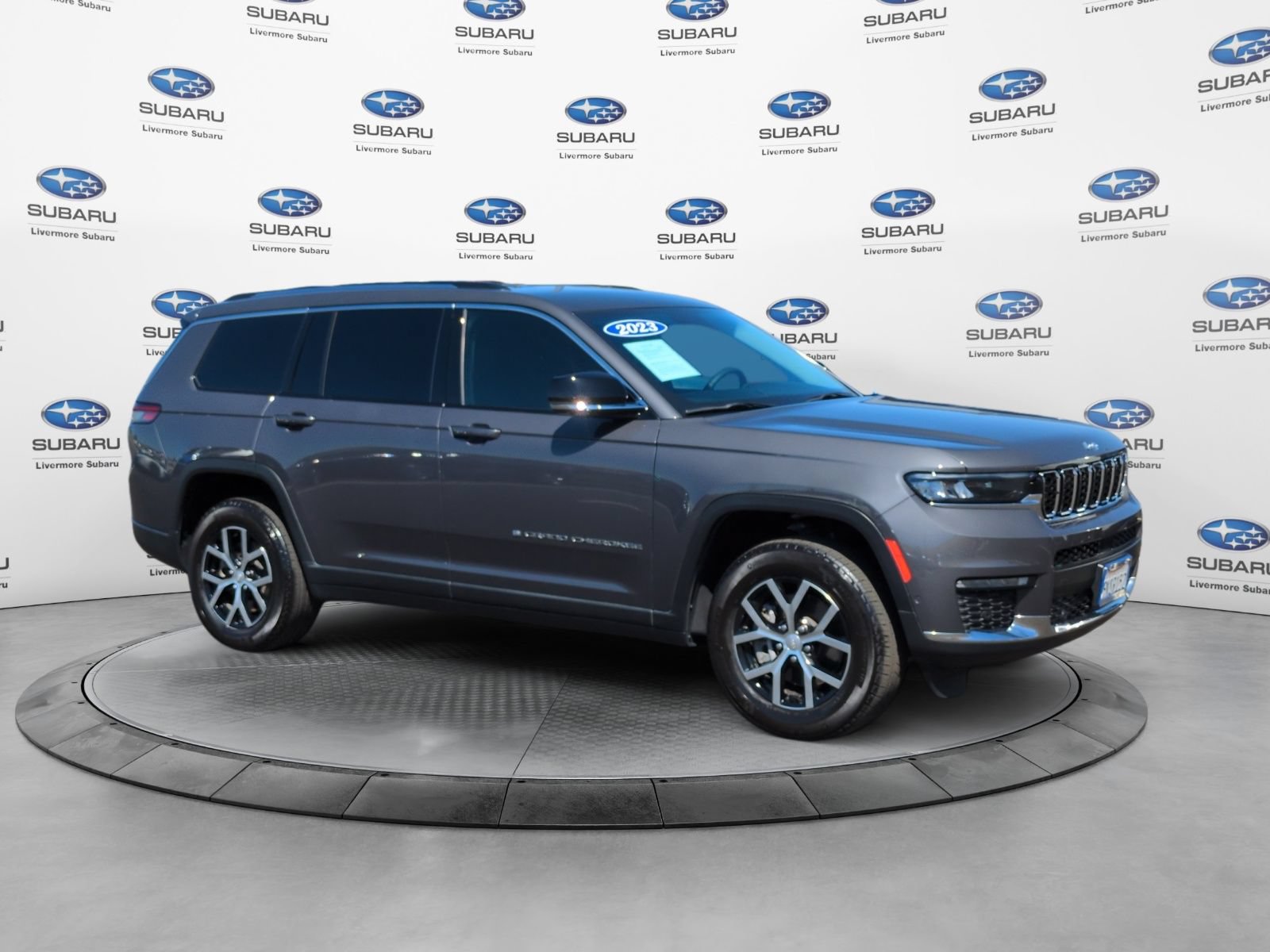 Used 2023 Jeep Grand Cherokee L Limited w/ Luxury Tech Group II AWD/4WD image 7