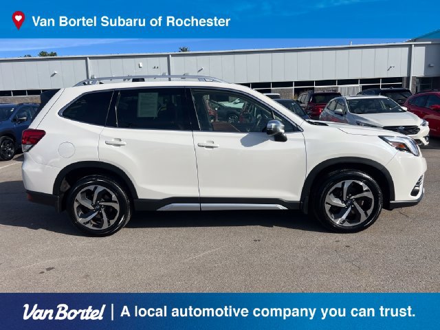 Certified 2024 Subaru Forester Touring AWD/4WD image 7