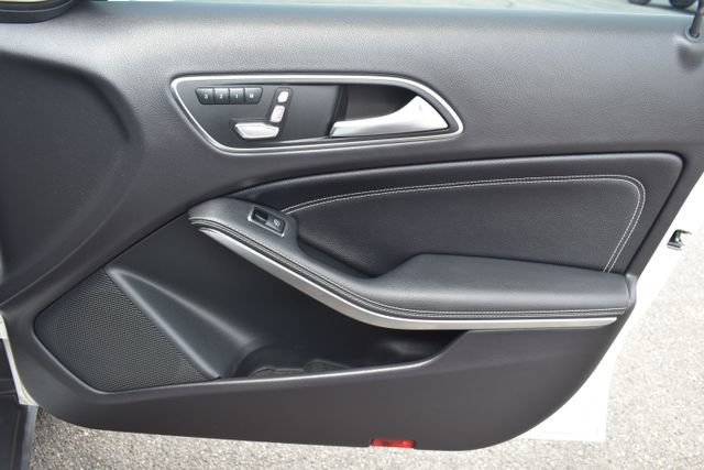 Used 2019 Mercedes-Benz GLA 250 4MATIC image 44