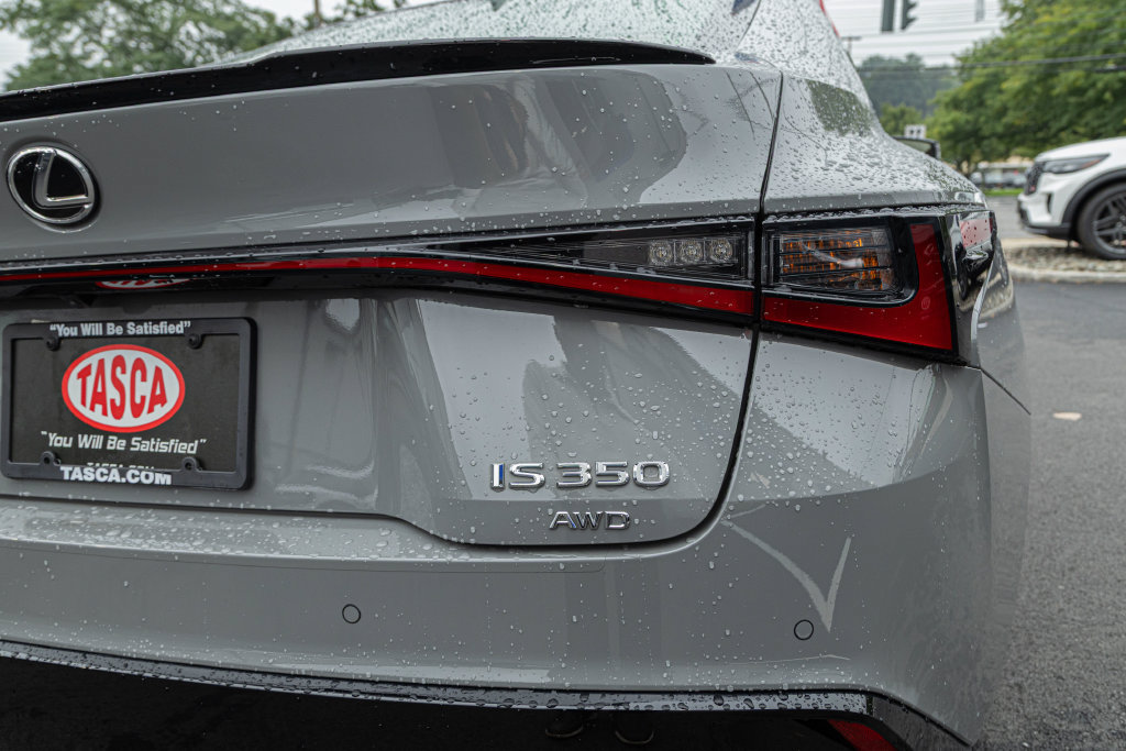 Used 2024 Lexus IS 350 F Sport w/ Memory Package AWD/4WD image 13