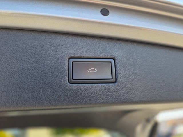 Used 2024 Volkswagen Tiguan Wolfsburg Edition image 14