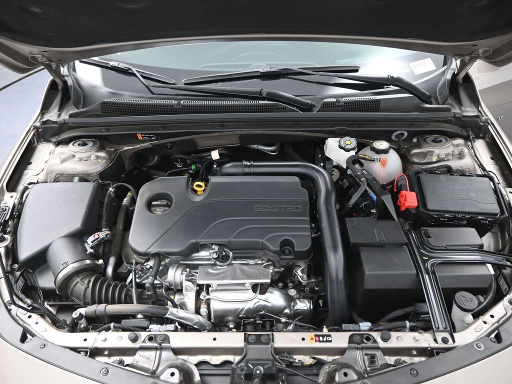 New 2024 Chevrolet Malibu LT FWD image 25