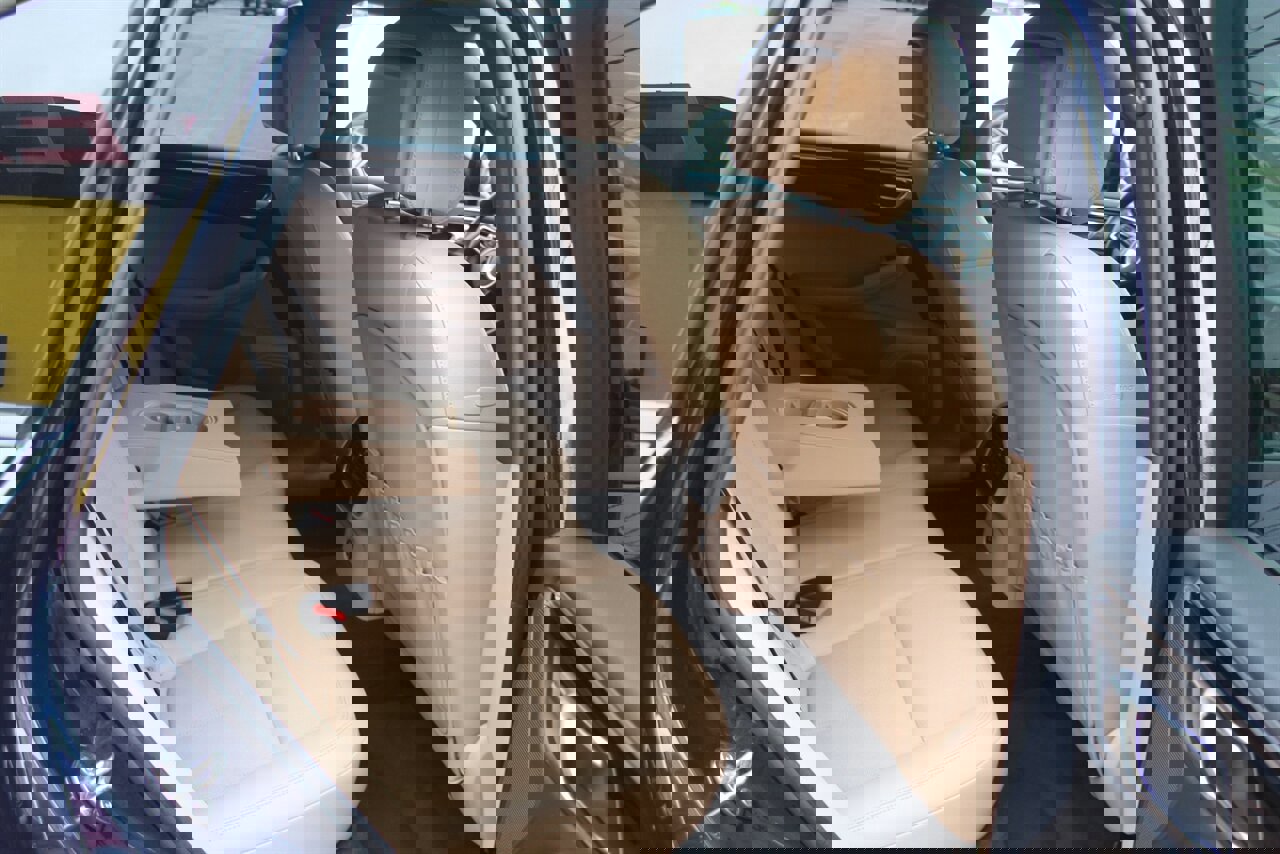 Used 2022 Porsche Macan image 15