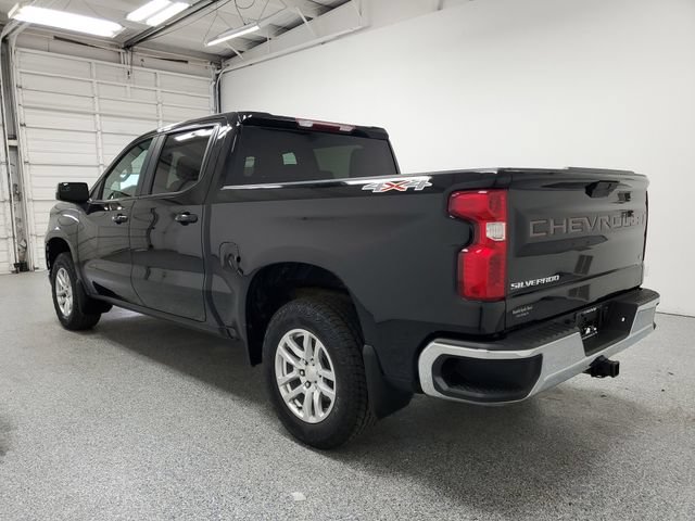 Used 2020 Chevrolet Silverado 1500 LT w/ All-Star Edition AWD/4WD image 4